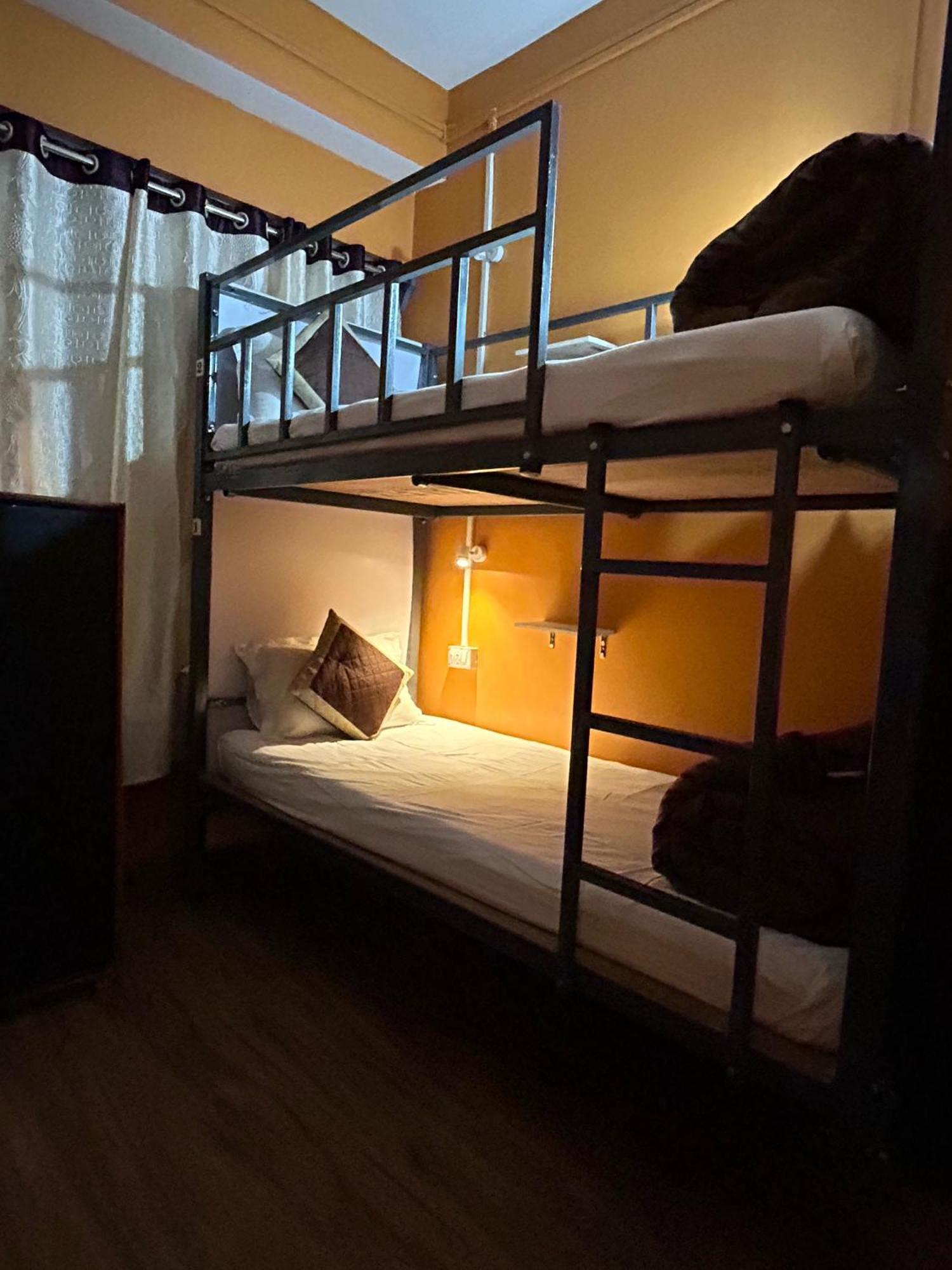 Ostello House Of Nomad Gangtok Esterno foto